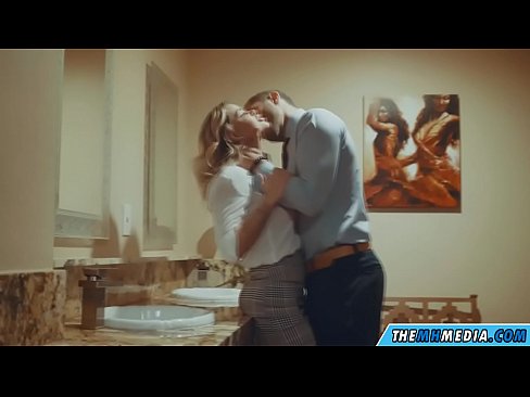 ❤️ Wenn eine vollbusige Blondine dich in einer öffentlichen Toilette verführt ☑ Just porn bei de.vanalize.ru ☑